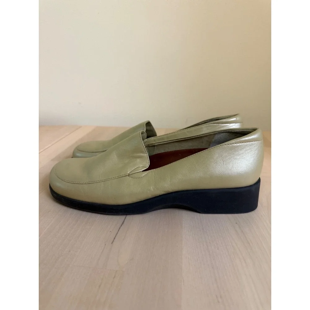 Naturalizer Women's Light Yellow Leather Loafer Shoes Size‎ 8M